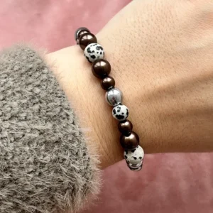 Браслет из далматиновой яшмы и жемчуга Майорки