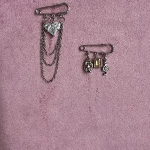 Броши/Булавки