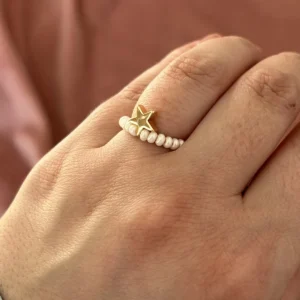 Кольцо со звездой из жемчуга майорка